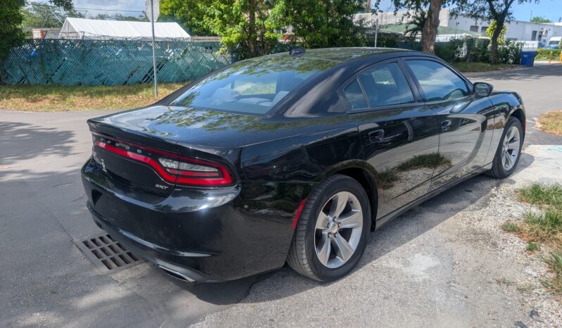 
								2017 Dodge Charger full									