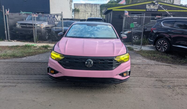 
								VW Jetta 2019 full									