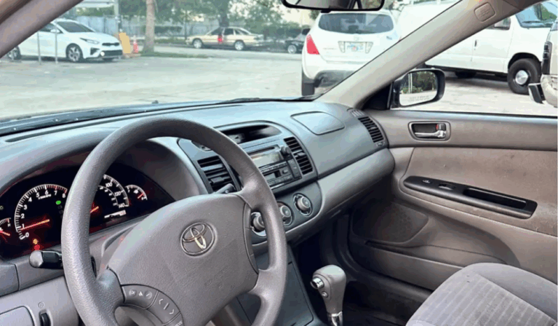 
								Toyota Camry 2005 full									