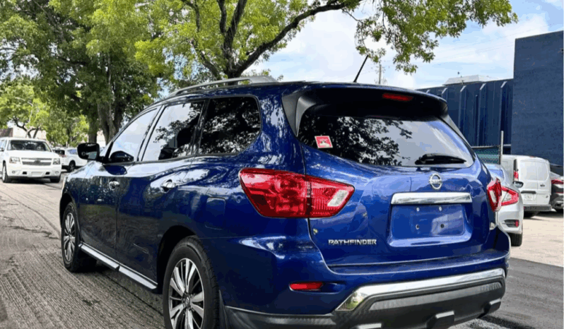 
								Nissan Pathfinder 2018 full									