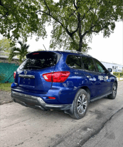 
										Nissan Pathfinder 2018 full									