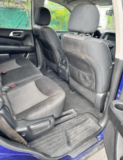 
										Nissan Pathfinder 2018 full									