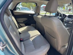
										2012 Ford Focus SEL full									