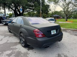 
										2011 Mercedes-Benz S63 AMG Base full									