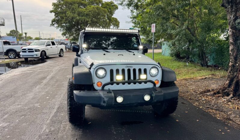 
								2017 JEEP WRANGLER UNLIMITED SPORT full									