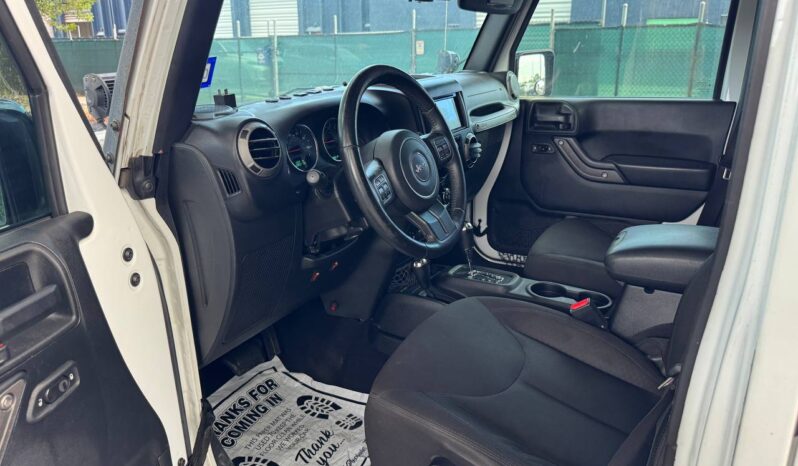 
								2017 JEEP WRANGLER UNLIMITED SPORT full									