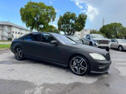 2011 Mercedes-Benz S63 AMG Base