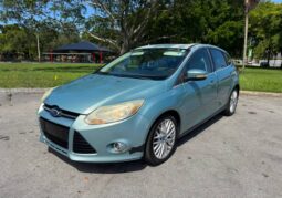 
										2012 Ford Focus SEL full									