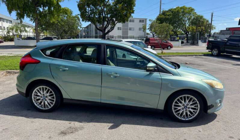 
								2012 Ford Focus SEL full									
