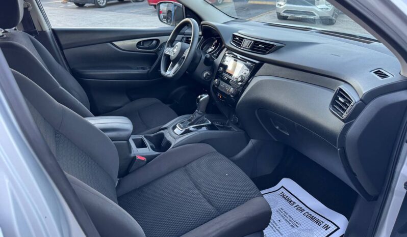 
								2018 Nissan Rogue Sport S full									