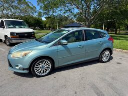 
										2012 Ford Focus SEL full									