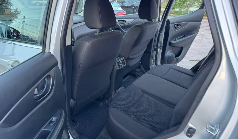 
								2018 Nissan Rogue Sport S full									