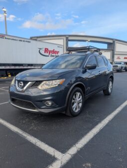 
										2016 Nissan Rogue SV full									