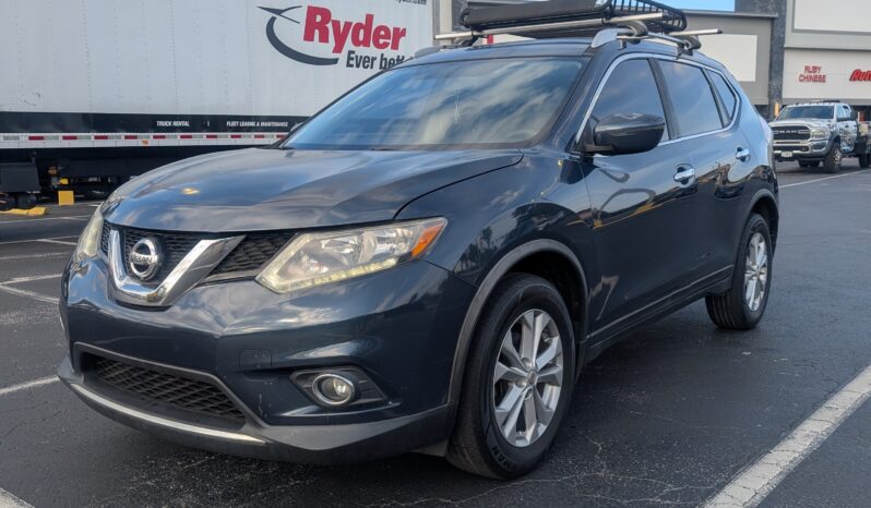 
								2016 Nissan Rogue SV full									