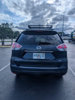 
										2016 Nissan Rogue SV full									