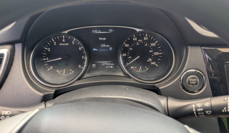 
								2016 Nissan Rogue SV full									