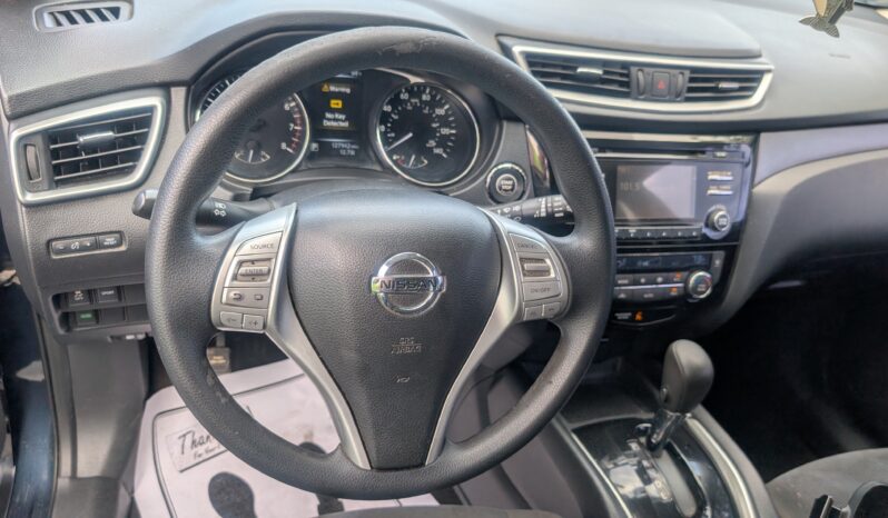 
								2016 Nissan Rogue SV full									