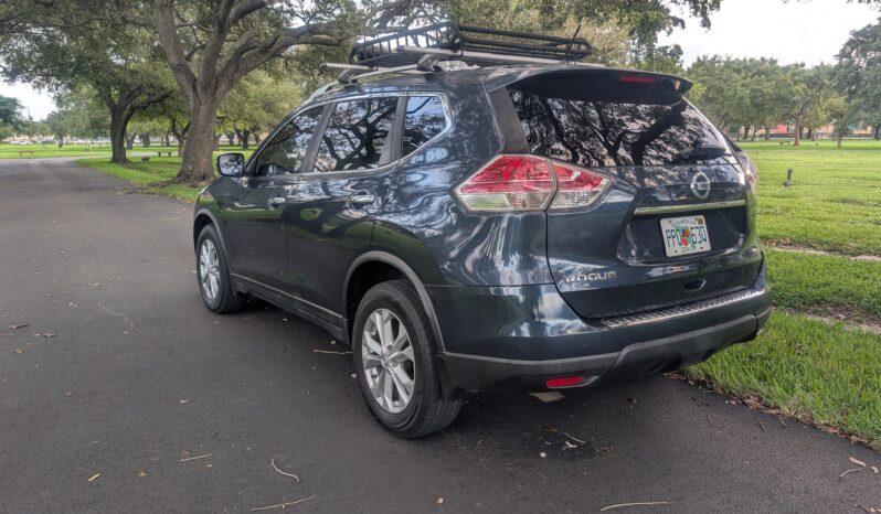 
								2016 Nissan Rogue SV full									