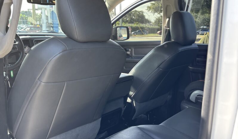 
								2019 RAM 1500 CLASSIC TRADESMAN full									
