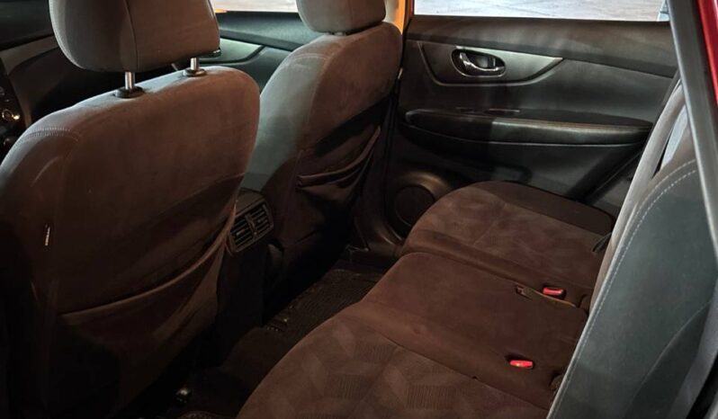 
								Nissan Rogue 2016 full									