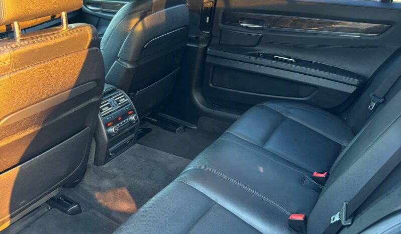 
								BMW 740 Li 2014 full									