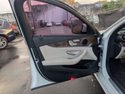 
										Mercedes E300 2017 full									