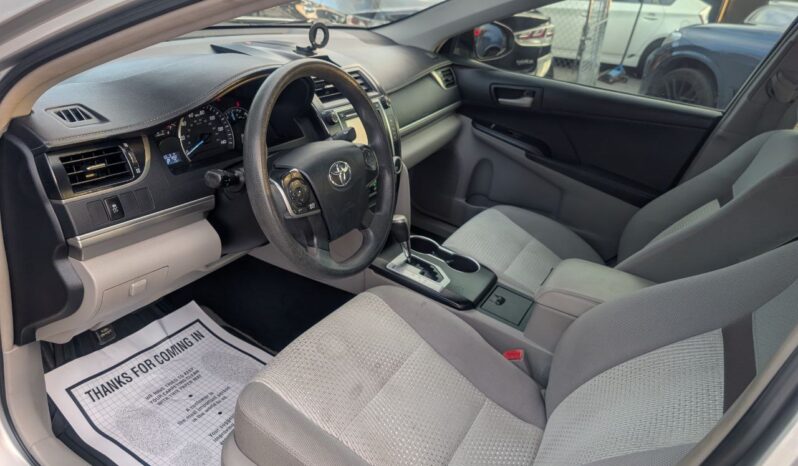 
								Toyota Camry 2012 full									