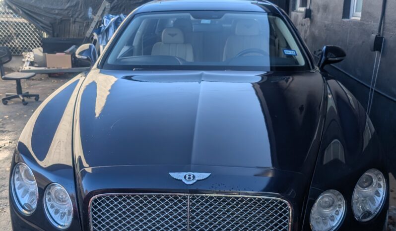2014 Bentley Flying Spur Base