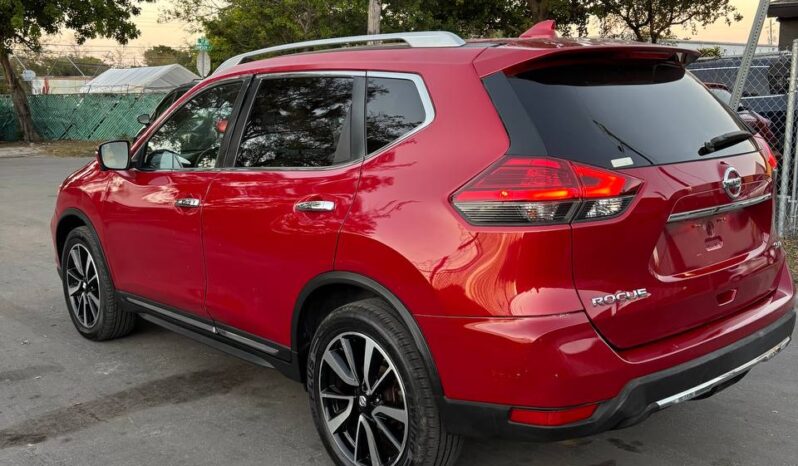 
								Nissan Rogue 2017 full									