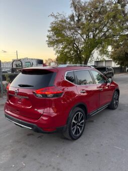 
										Nissan Rogue 2017 full									